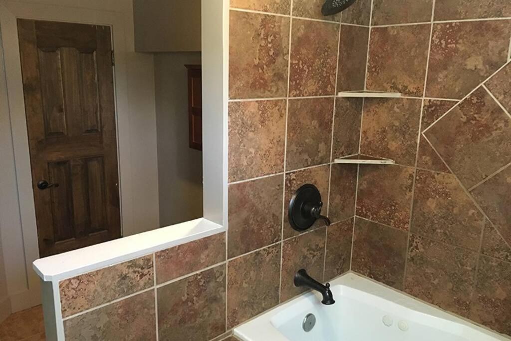 كولورادو سبرينغس Charming Remodeled Golf Course Area Home المظهر الخارجي الصورة